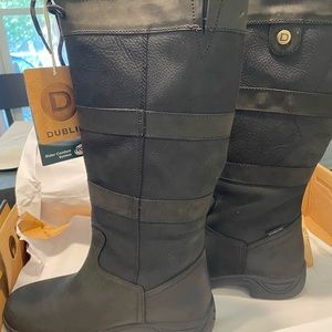 Dublin riding boots, size 10 new in box. Smoke free and pet free home.